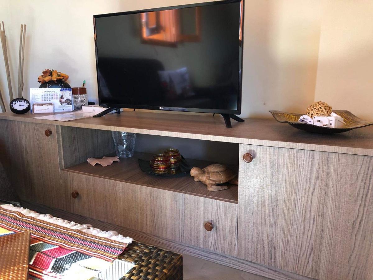Fontana Traditional House Anarita Екстериор снимка